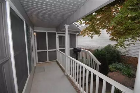 104 Plantation Dr, Pendleton, SC 29670 photo 2