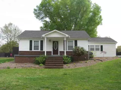 103 C St, Williamston, SC 29697 photo 1