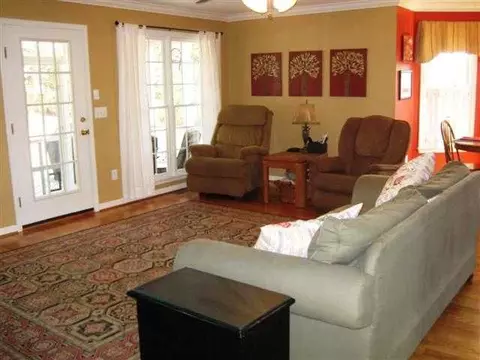 102 Dewberry Ct, Easley, SC 29642 photo 9