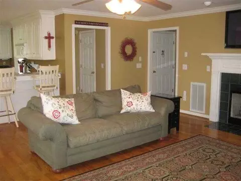 102 Dewberry Ct, Easley, SC 29642 photo 11