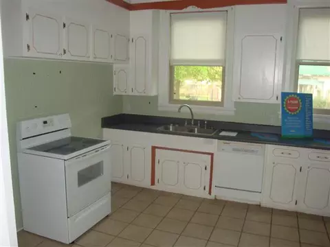 309 N Main St, Honea Path, SC 29654 photo 6