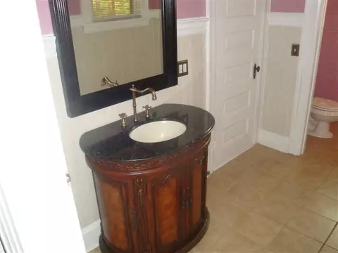309 N Main St, Honea Path, SC 29654 photo 8