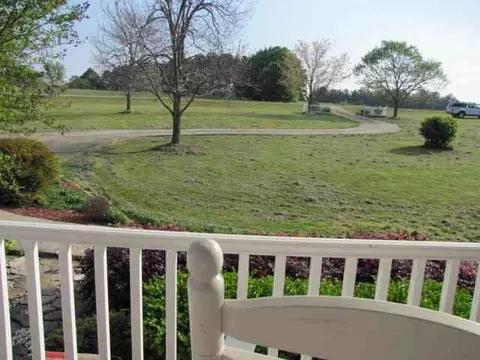 691 Sam Brown Rd, Seneca, SC 29678 photo 4