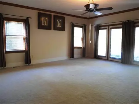 421 Pace Valley Rd, Easley, SC 29640 photo 11