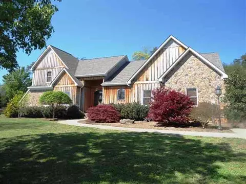 421 Pace Valley Rd, Easley, SC 29640 photo 24