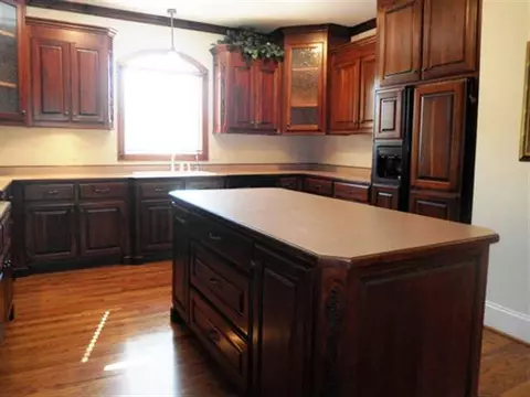 421 Pace Valley Rd, Easley, SC 29640 photo 9