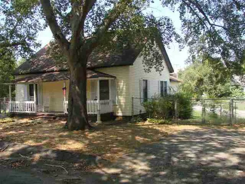 203 Baynard St, Easley, SC 29640 photo 2