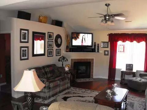 129 Stevens Ct, Williamston, SC 29697 photo 9