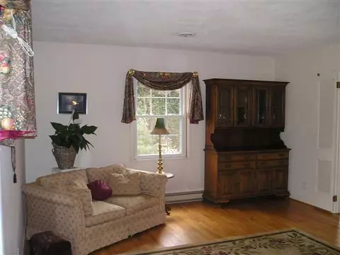 823 Warley Cir, Pendleton, SC 29670 photo 4