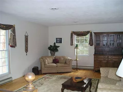 823 Warley Cir, Pendleton, SC 29670 photo 5