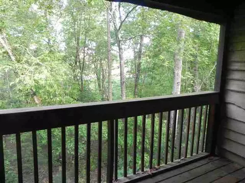 130 Cobblestone Dr, Central, SC 29630 photo 14