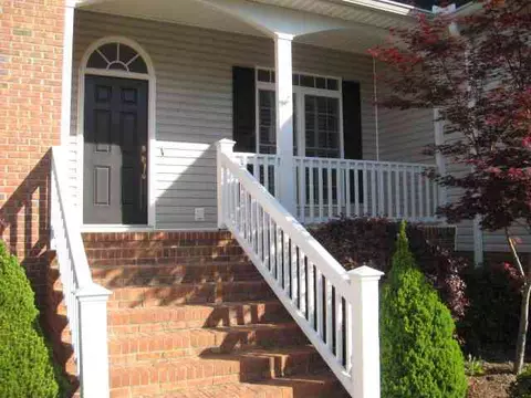 127 Steppingstone Way, Central, SC 29630 photo 2