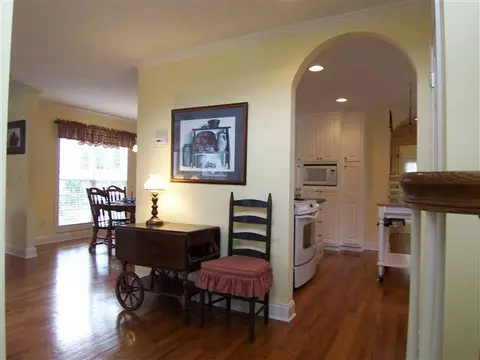 204 Village Way, Pendleton, SC 29670 photo 3