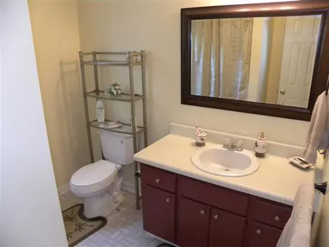 106 Allison Ct, Easley, SC 29642 photo 9