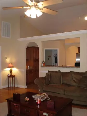 102 Sunny Hl, Pendleton, SC 29670 photo 6
