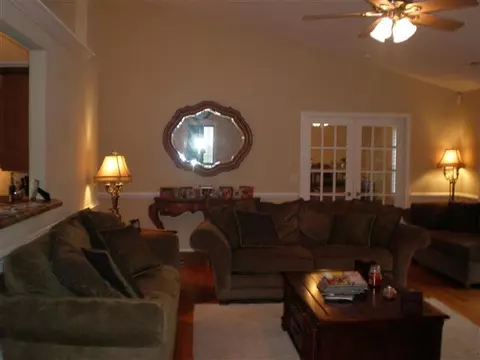 102 Sunny Hl, Pendleton, SC 29670 photo 4