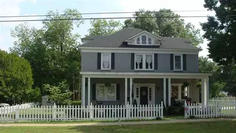 103 S John Main St, Walhalla, SC 29691 photo 4