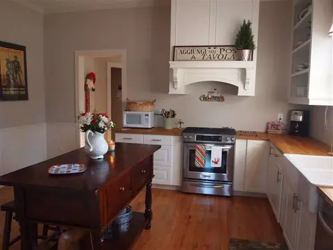 103 S John Main St, Walhalla, SC 29691 photo 8