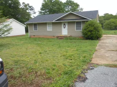 21 Ridge Ct, Williamston, SC 29697 photo 1