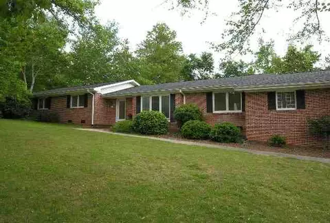 111 Briarcliff Rd, Central, SC 29630 photo 1