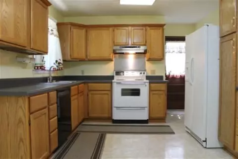 169 Morningside Dr, Easley, SC 29640 photo 5