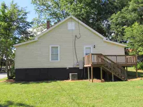 109 Pickens St, Easley, SC 29640 photo 18