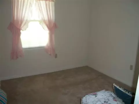 1424 E Calhoun, Anderson, SC 29621 photo 4