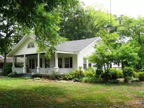 305 Heyward Ave, Honea Path, SC 29654 photo 17