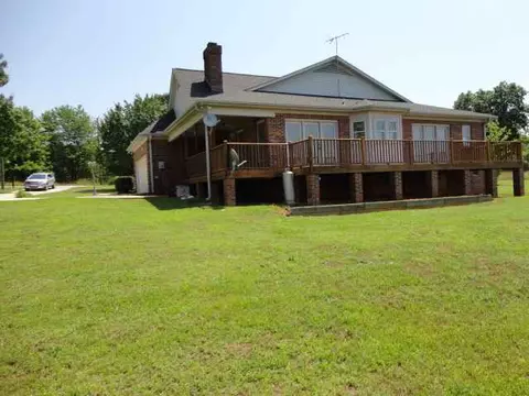 154 Brookbend Rd, Central, SC 29630 photo 3
