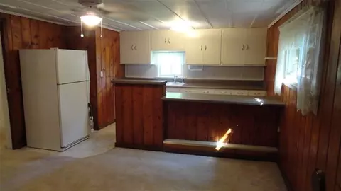 215 Rock Ln, Seneca, SC 29678 photo 3