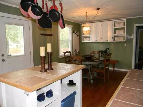 1004 Hopkins Ave, Pendleton, SC 29670 photo 8