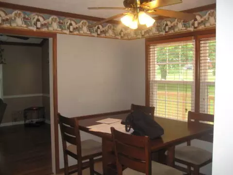 102 Merri Ln, Easley, SC 29642 photo 5