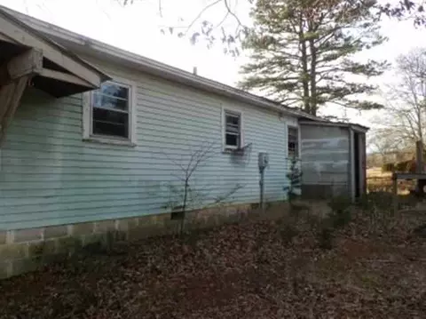 501 E Broad St, Iva, SC 29655 photo 18