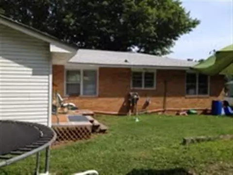 13 Diane Ave, West Pelzer, SC 29669 photo 2