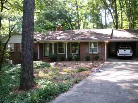 229 Lark Cir, Clemson, SC 29631 photo 2