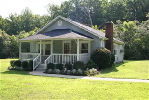 412 Johnson Rd, Central, SC 29630 photo 17