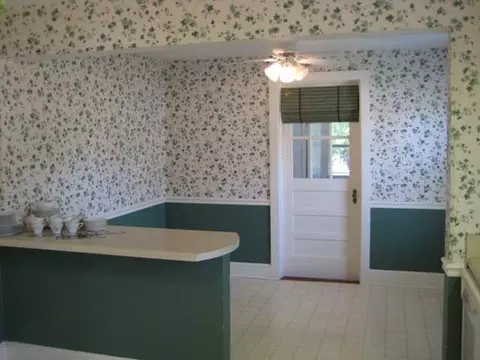 606 E Cedar Rock St, Pickens, SC 29671 photo 9