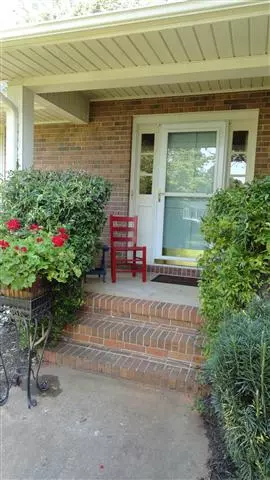 1207 Hanover Rd, Anderson, SC 29621 photo 2