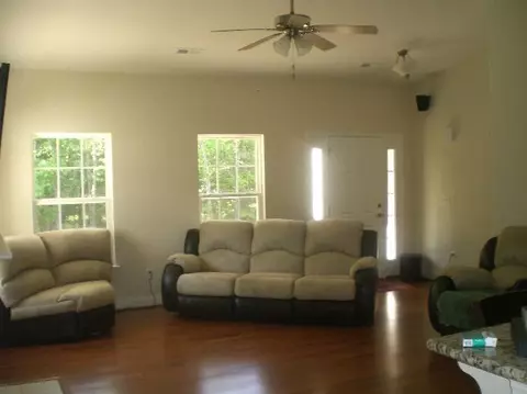 513 Jameson, Easley, SC 29640 photo 2