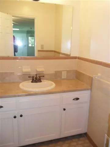 111 Robinall Dr, Easley, SC 29642 photo 10