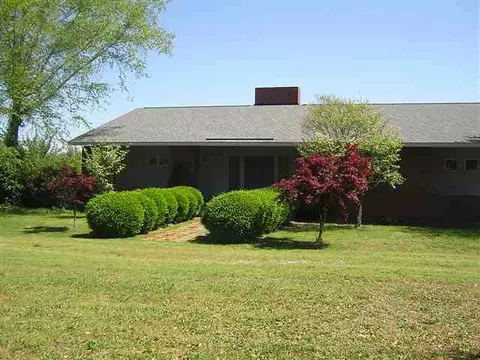 402 Link Rd, Pendleton, SC 29670 photo 1