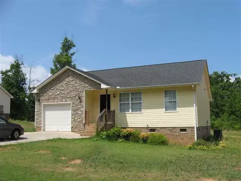 17 Saluda St, Honea Path, SC 29654 photo 1