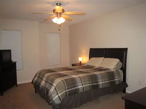 1043 Williams St, Pendleton, SC 29670 photo 9