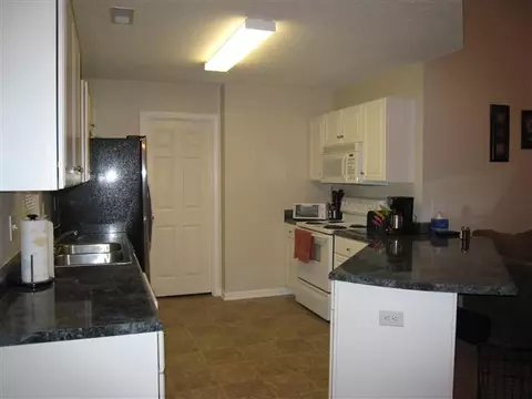 1043 Williams St, Pendleton, SC 29670 photo 5