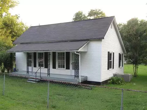 348 Major St, Pendleton, SC 29670 photo 1