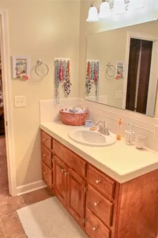 136 Riley Rd, Easley, SC 29642 photo 10