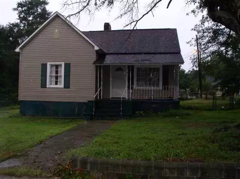 8 E First St, Williamston, SC 29697 photo 1