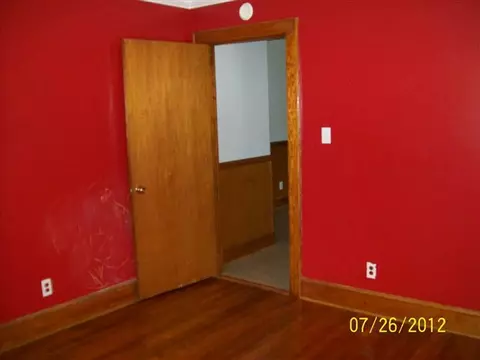 213 Gaines St, Central, SC 29630 photo 5