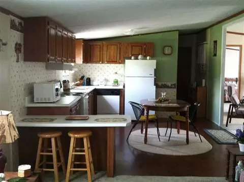 423 Finley Rd, Easley, SC 29642 photo 6
