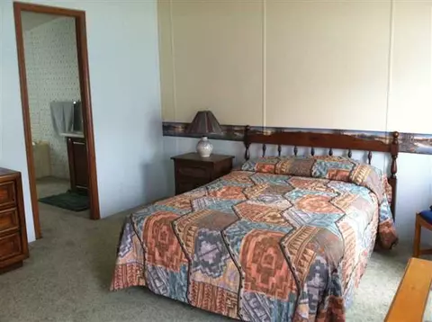423 Finley Rd, Easley, SC 29642 photo 9